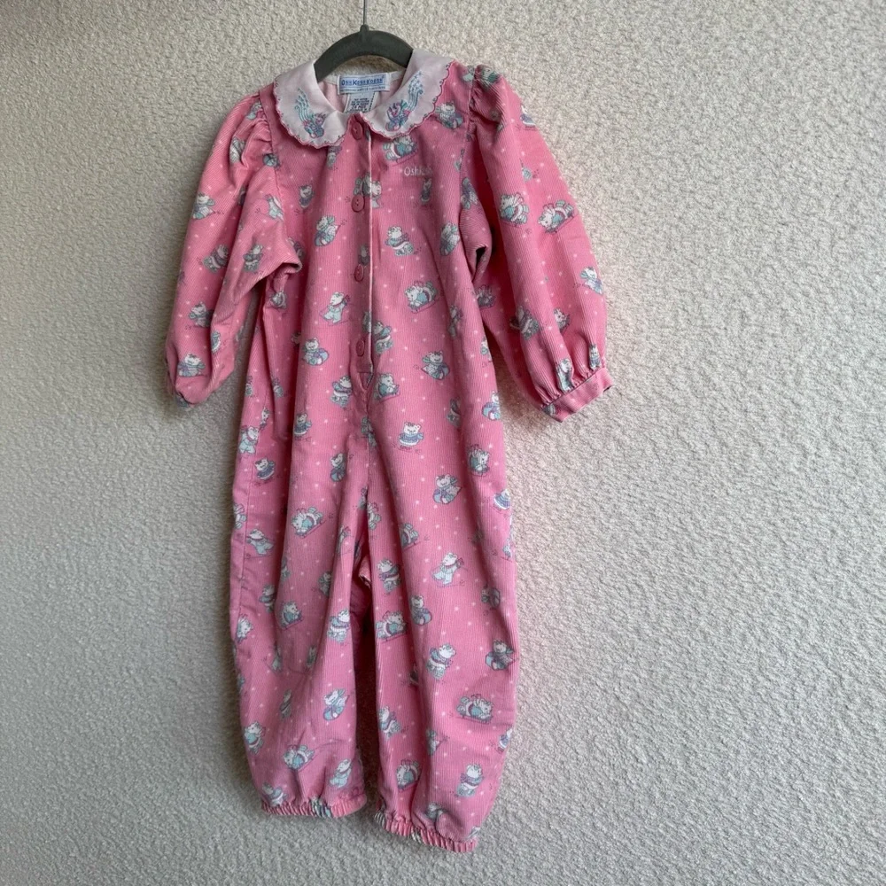 Vintage Osh Kosh B’Gosh Baby Corduroy Pink Sledding‎ Bears Romper 24 months